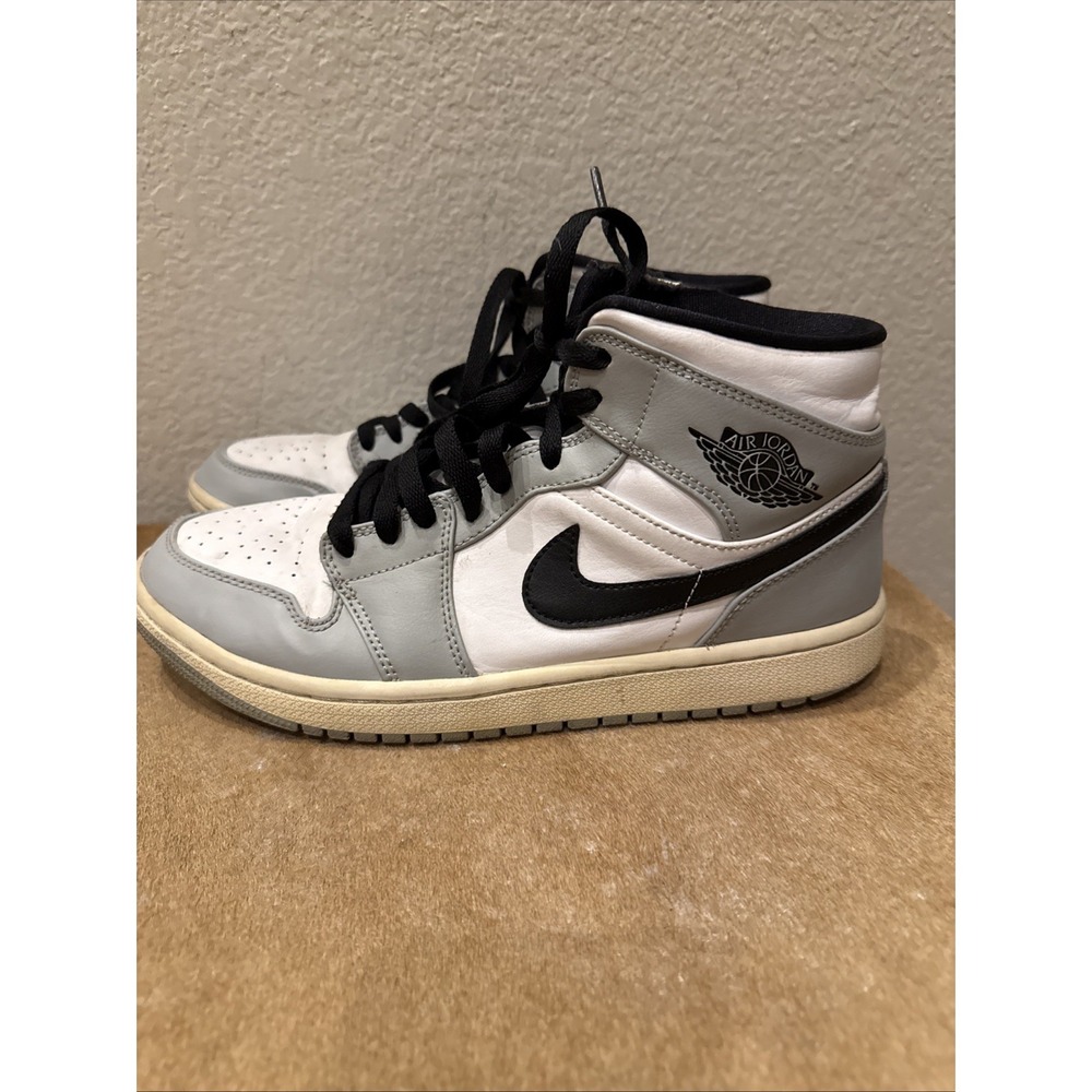 Air Jordan 1 Mid Light Smoke Grey Anthracite Size 8.5